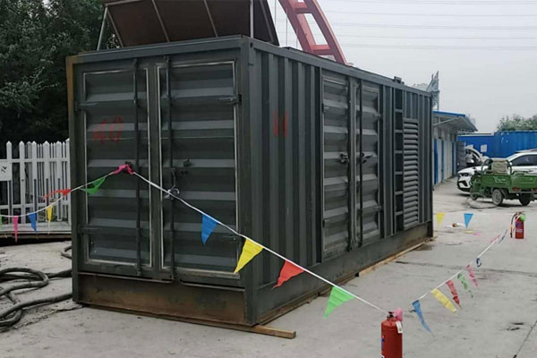 新洲发电机租赁空气滤清器多久更换一次？